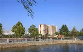河北工业大学校景色园