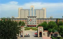 河北工业大学正门
