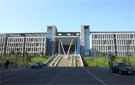 延边大学综合楼