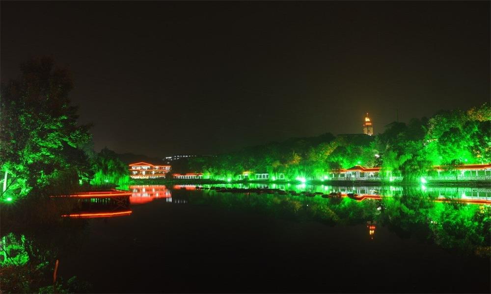 南京工业大学夜景