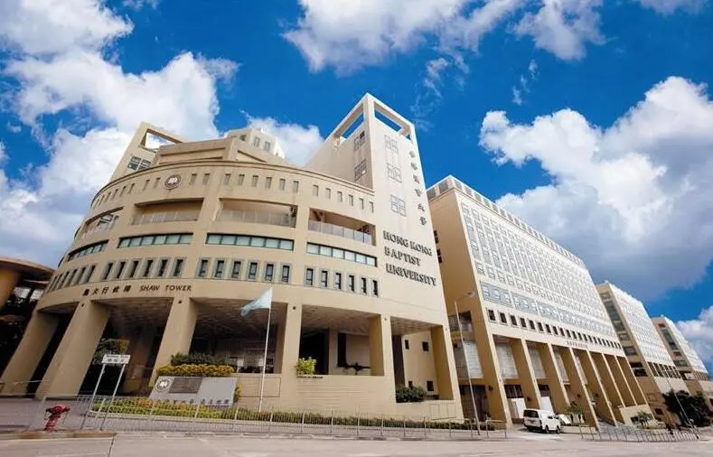 美国加州浸会大学校园一角