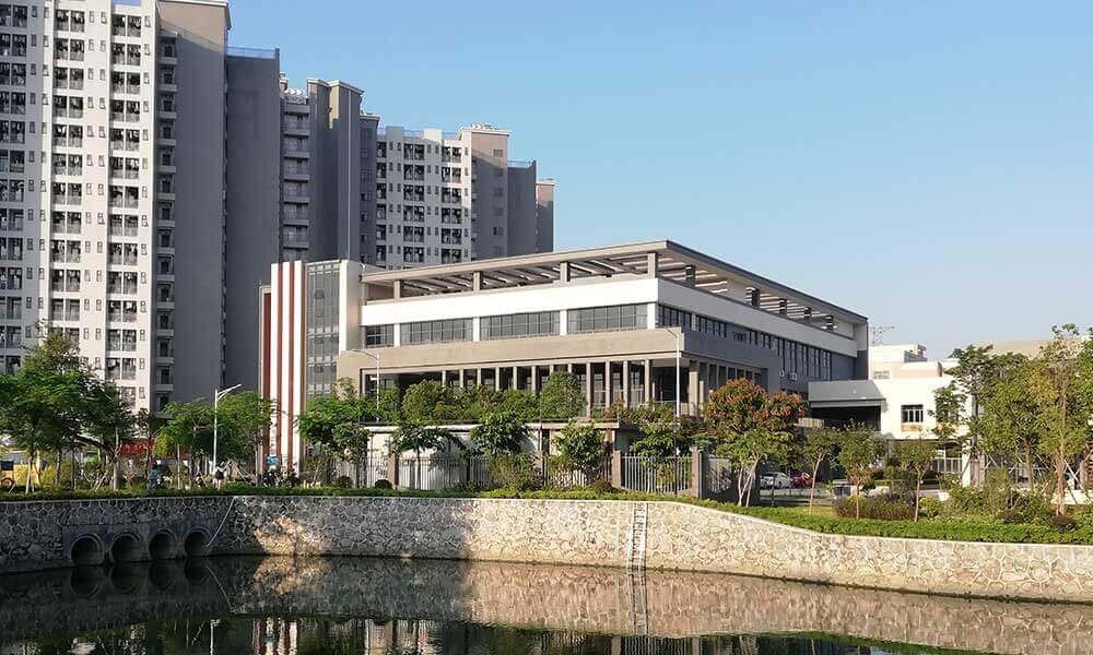 广东技术师范大学图书馆