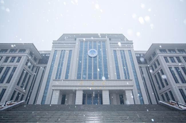 華北水利水電大學教學樓