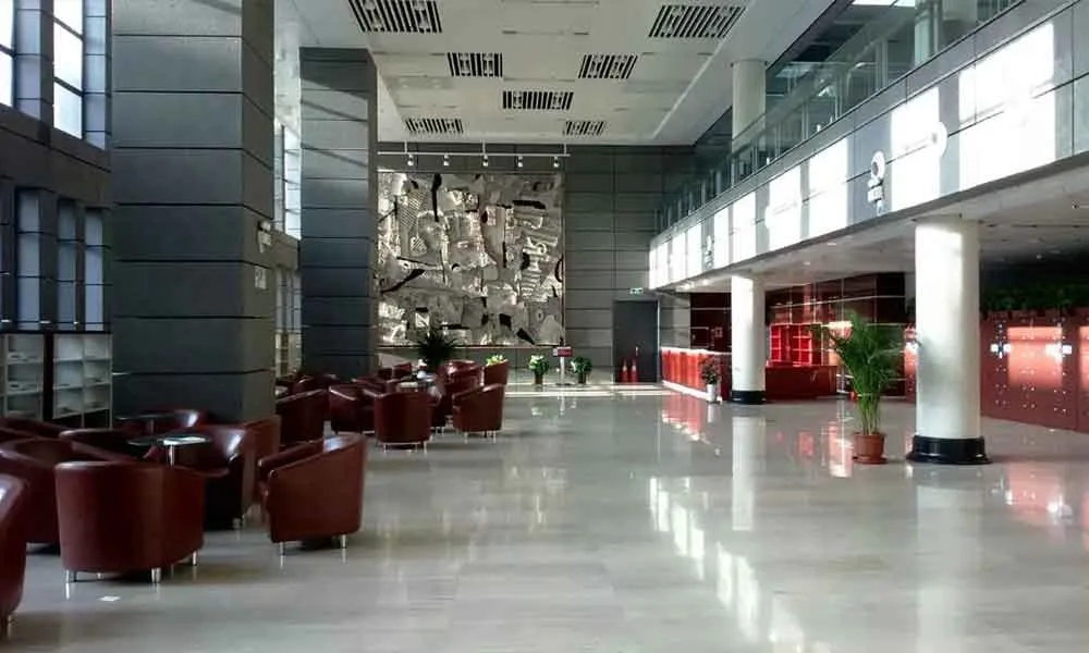 山西大学图书馆内景