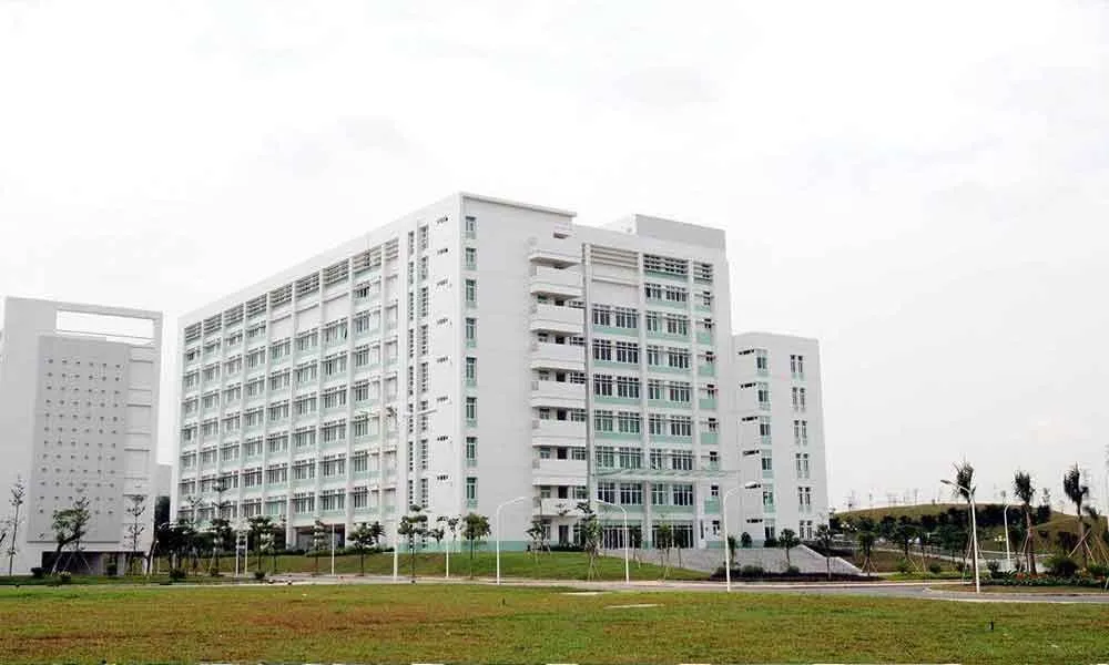 广州中医药大学教学楼