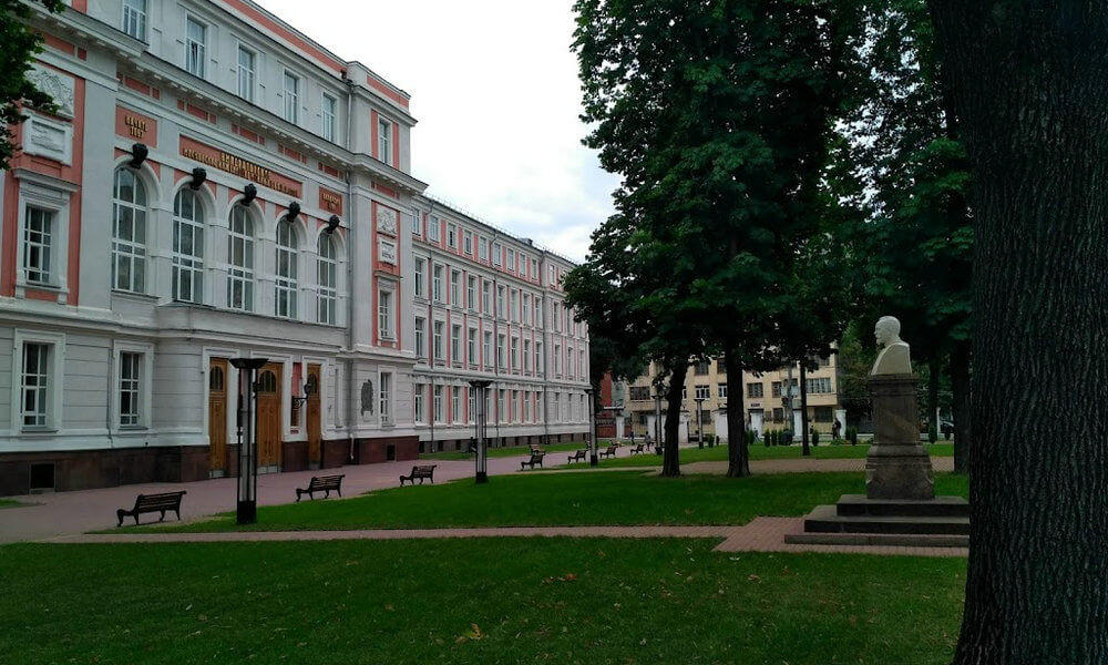 俄罗斯圣彼得堡国立工业技术与设计大学风光