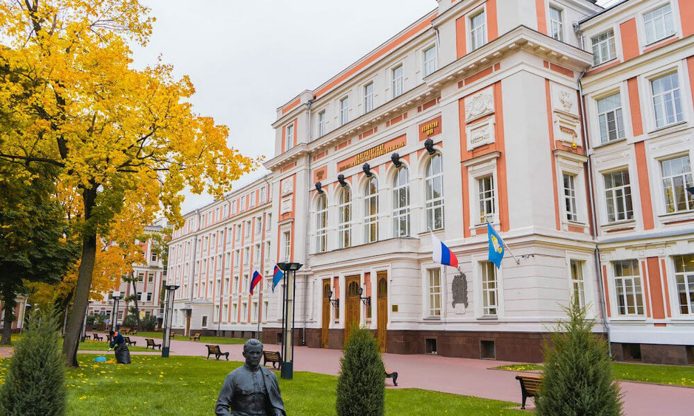 俄罗斯圣彼得堡国立工业技术与设计大学教学楼