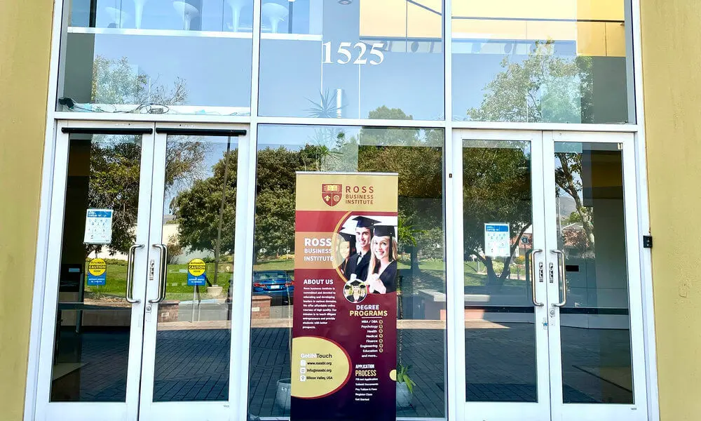 美国罗商大学一角