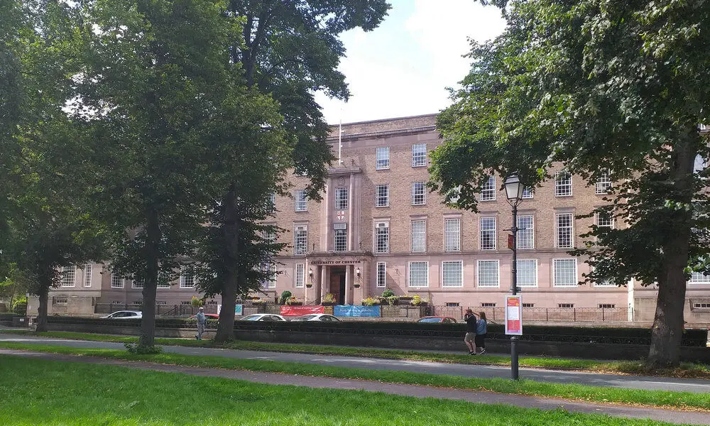 英国切斯特大学校园