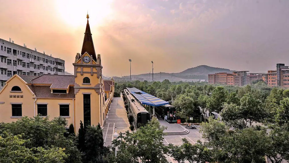 山东建筑大学教学楼