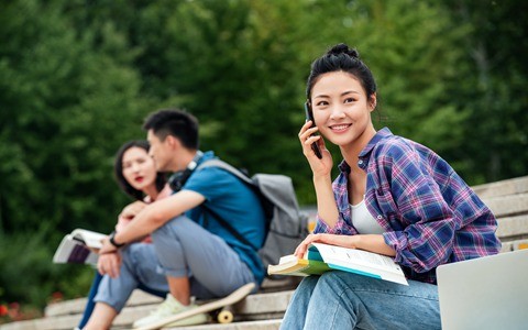 报考南京审计大学在职研究生分数线需要多少？