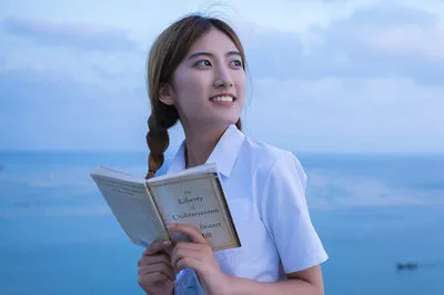 华东师范大学在职研究生教育学是学历教育吗？