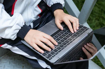 西南财经大学在职研究生有用吗好考吗？