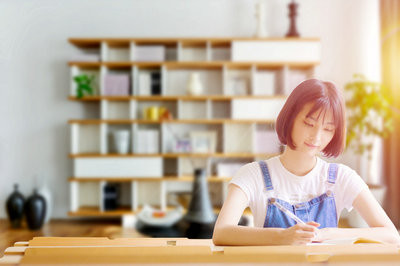 加拿大西三一大学在职硕士学习费用多少？