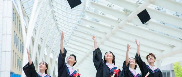 江苏大学在职研究生mpacc学费一年多少钱？
