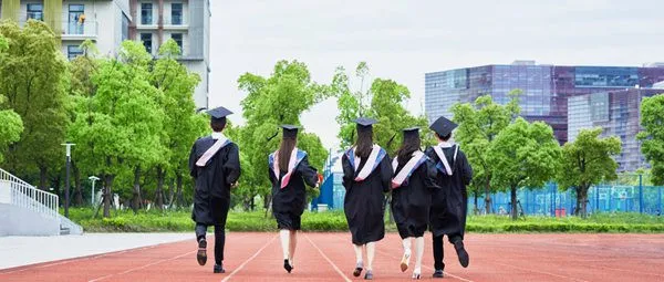 辽宁石油化工大学在职研究生怎么上课？