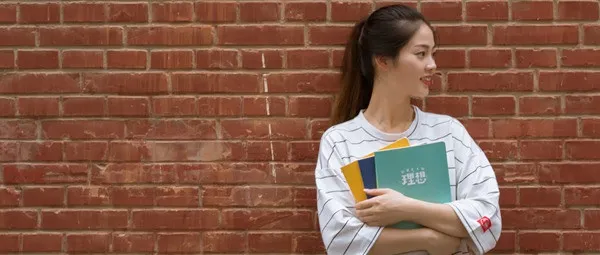 陕西师范大学在职研究生费用一年多少？