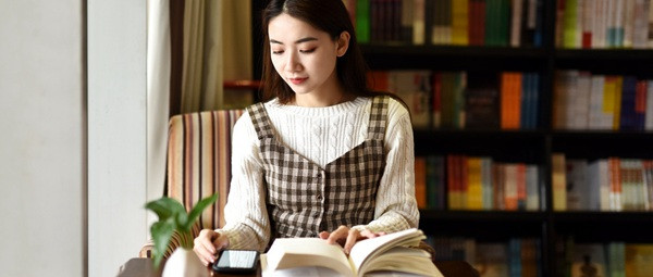 学医的在职研究生要交多少钱呢？