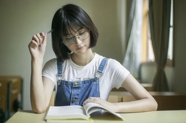 华中科技大学在职研究生怎么样？好考吗？