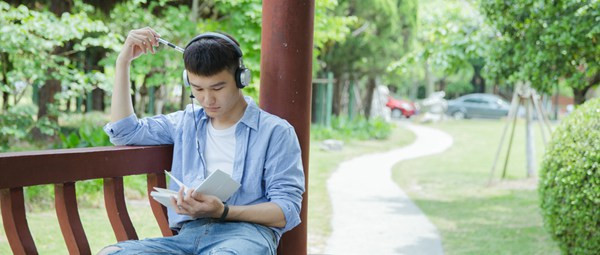 華南師范大學在職研究生好考嗎？