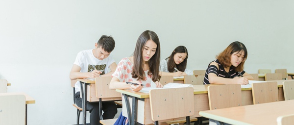 武汉大学在职研究生考试难度