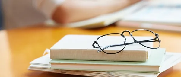 对外经济贸易大学在职研究生值得报考吗？怎么样？