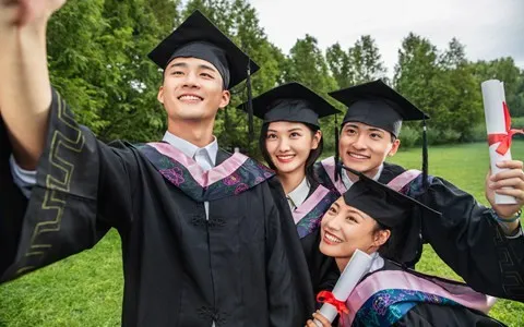 英国桑德兰大学国际硕士毕业颁发什么证书？