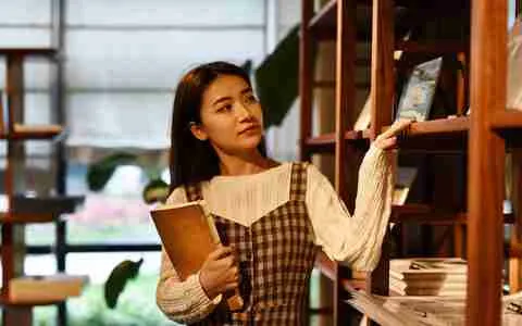 专科学历能报考北京师范大学在职研究生吗？