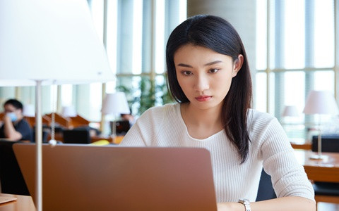 华南理工大学在职研究生可以先学习后考试吗？