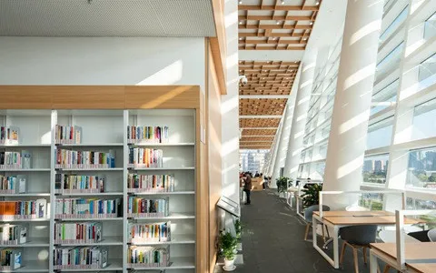 电子科技大学在职研究生考试科目是什么？