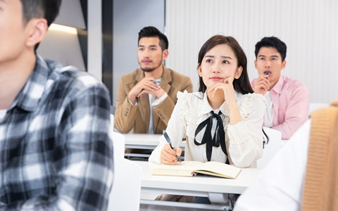 浙江工业大学在职研究生在哪上课？