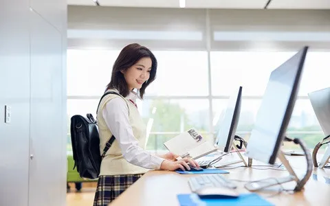 法国高等科学技术与经济（ISTEC）商业学院在职研究生如何申请？