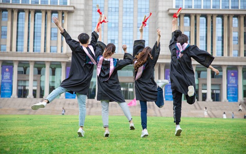 需要同等学力申硕的人员