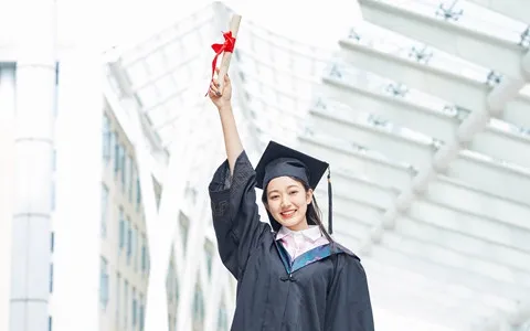 清华大学在职研究生报考条件是什么？本科刚毕业能报考吗？