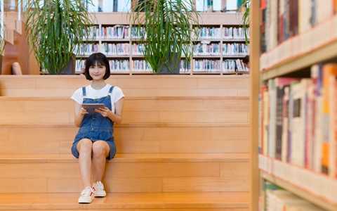 哈尔滨医科大学在职研究生上课时间安排