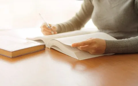 中山大学在职研究生入学考试通过率高吗？好考吗？