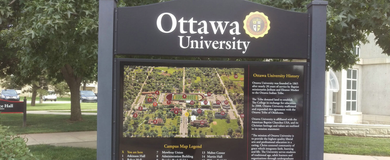 美国渥太华大学校园指示图
