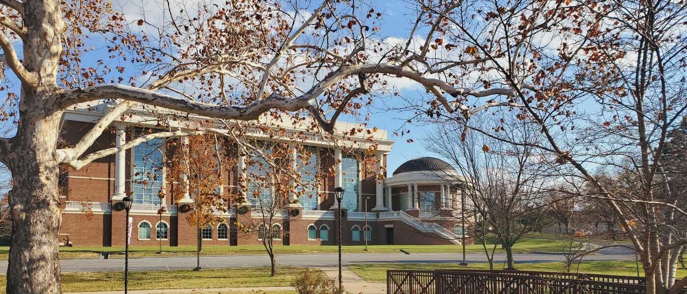 美国雪兰多大学校园建筑