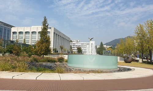 韩国延世大学