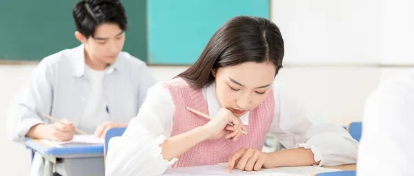 法国高等科学技术与经济（ISTEC）商业学院申请条件