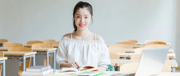 美国伊利诺伊大学MBA报考条件
