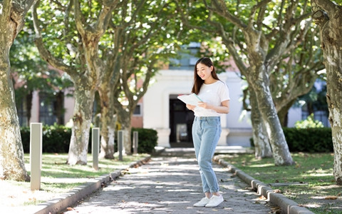 2024年江西师范大学在职研究生学制学费一览