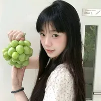 台灯陪我的夜晚