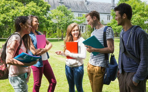 英国奇切斯特大学好不好