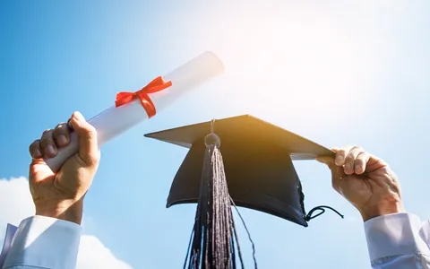 攻读中国政法大学非全日制心理学一年需要多少学费？