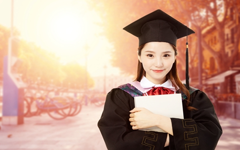 攻读上海交通大学在职博士一般几年毕业？
