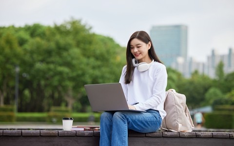 西北大学在职研究生入学考试通过率高吗？好考吗？