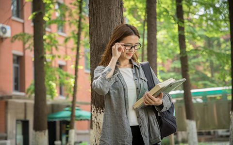 南昌航空大学同等学力难毕业吗？