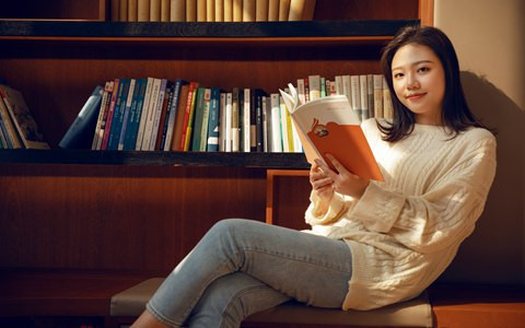 西南財(cái)經(jīng)大學(xué)有招免聯(lián)考碩士嗎？