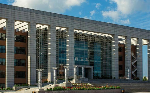 長春中醫(yī)藥大學(xué)校園風(fēng)光